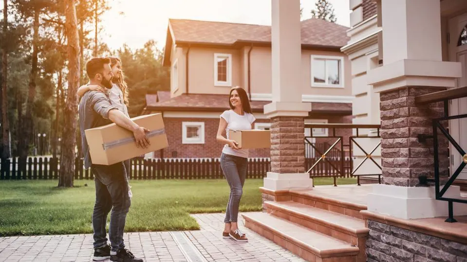 Getting Started With a New Home: Your Comprehensive Guide to Making the Right Move